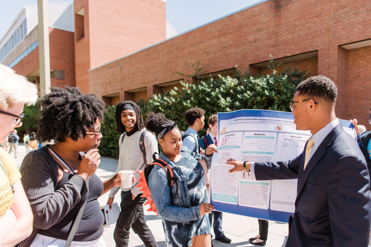 Mechanical Engineering capstone students explain their research.